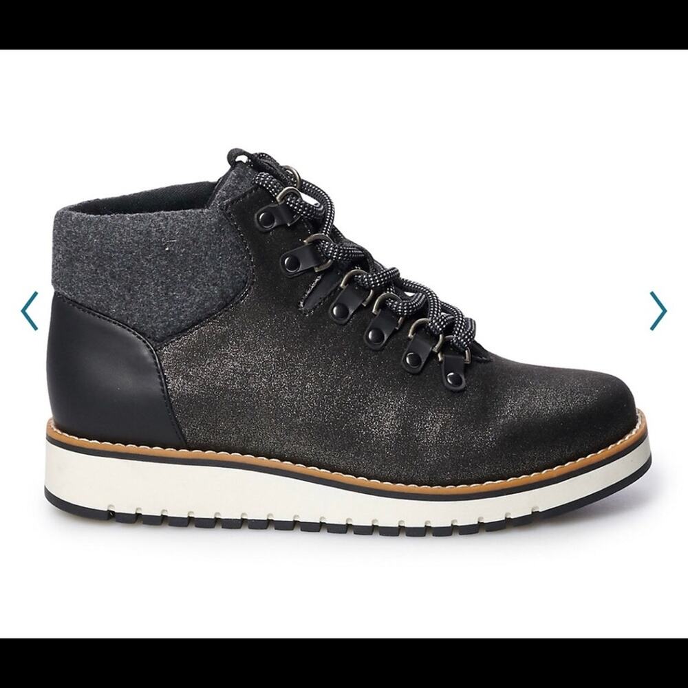 NWT Sonoma Goods for Life Katherina Womens hiker boots size 6.5 - Picture 2 of 3